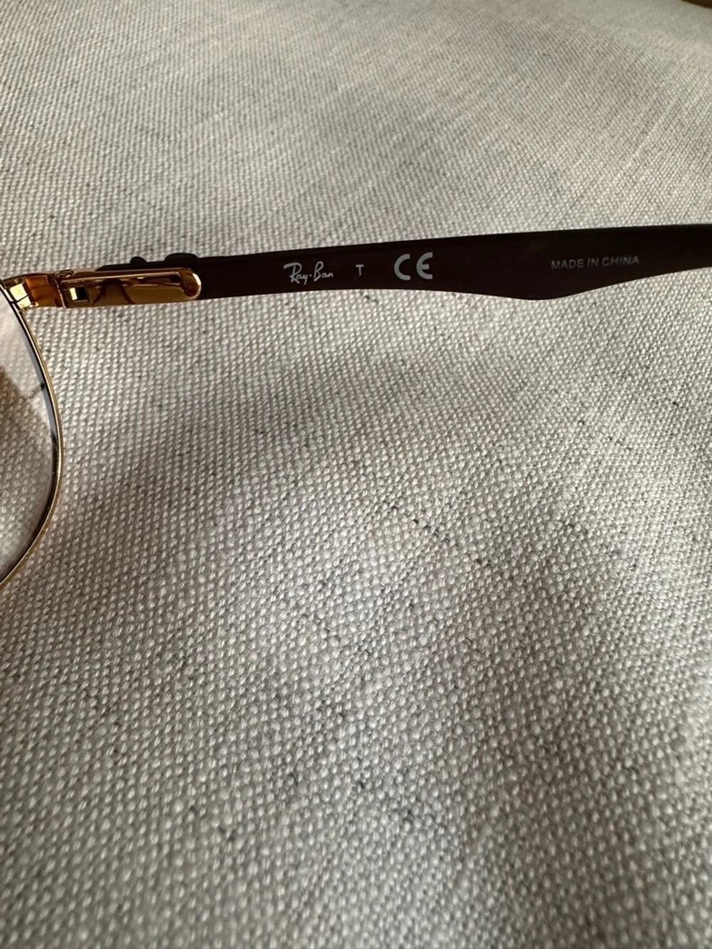 Ray-Ban RB8313 Carbon Fiber Aviator Sunglasses Gold/Brown Gradient 61mm w/ Case - Picture 8 of 11